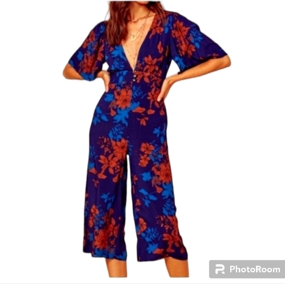Sage the label blue and Orange floral Deep Vneck Jumpsuit romper Capri Style - Picture 1 of 9